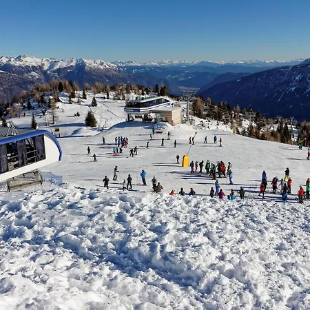 La Ciaburna Skiing Nearby - Happy